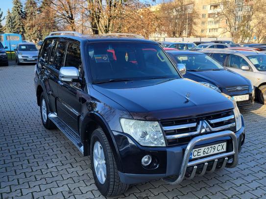 Mitsubishi Pajero 2008г. в рассрочку