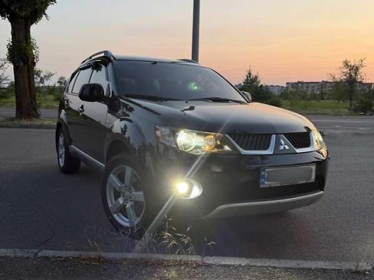 Mitsubishi Outlander xl 2008г. в рассрочку