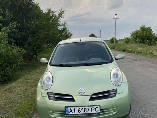 Nissan Micra                           2005г. в рассрочку