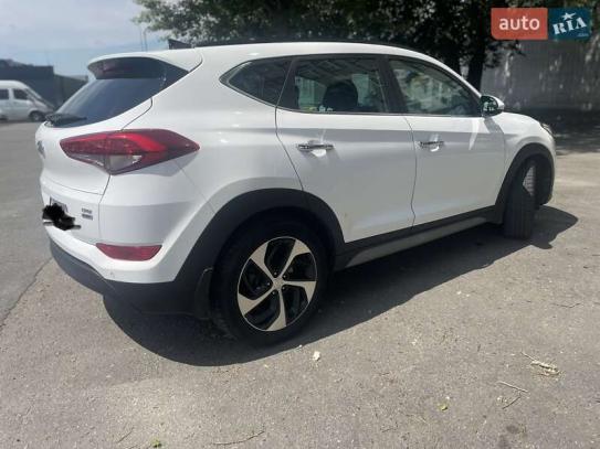 Hyundai Tucson                          2018г. в рассрочку