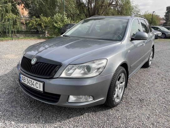 Skoda Octavia combi 2012р. у розстрочку