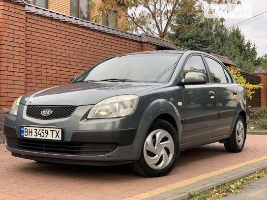 Kia Rio 2006р. у розстрочку