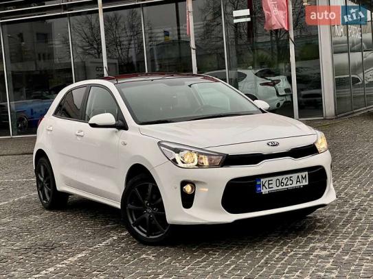 Kia Rio 2017р. у розстрочку