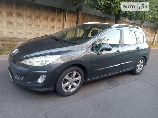 Peugeot 308 2011р. у розстрочку