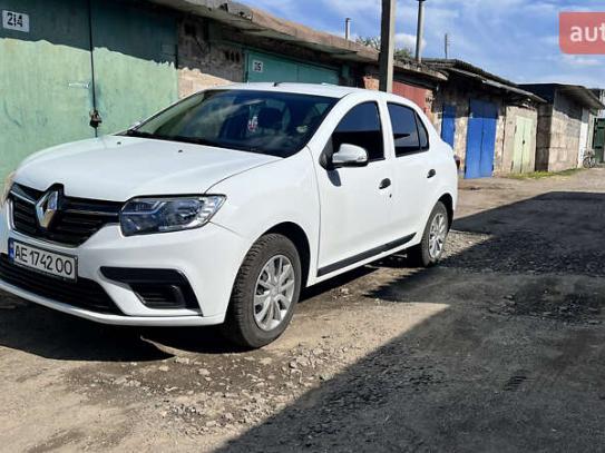 Renault Logan
                           2019г. в рассрочку
