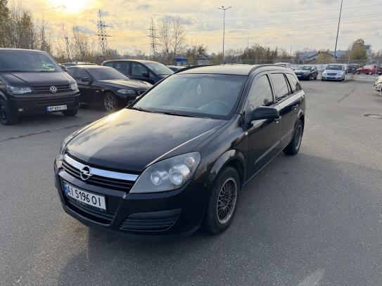 Opel Astra 2006р. у розстрочку