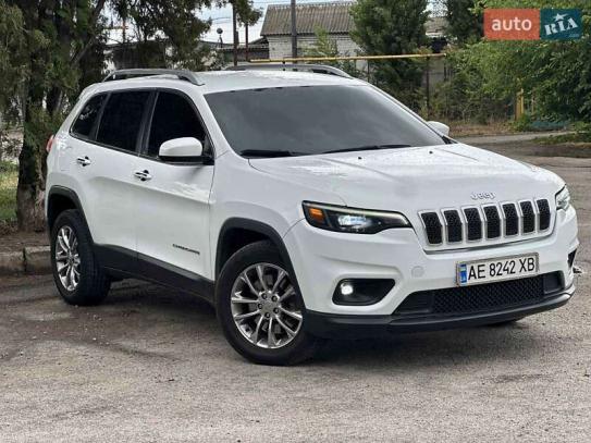 Jeep Cherokee                        2018г. в рассрочку