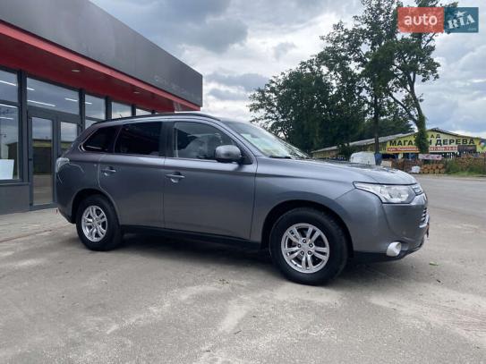 Mitsubishi Outlander 2012р. у розстрочку