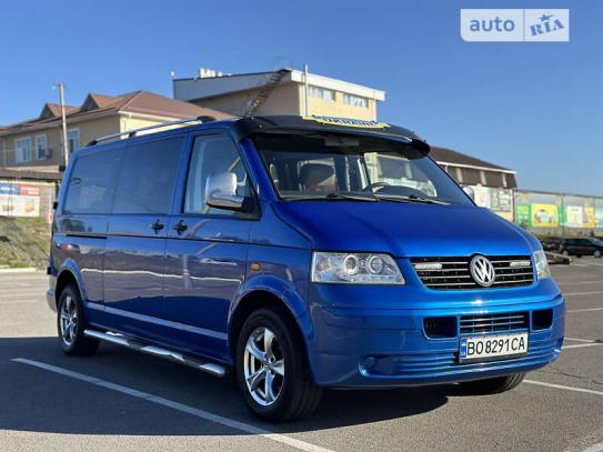 Volkswagen Transporter
                     2004г. в рассрочку