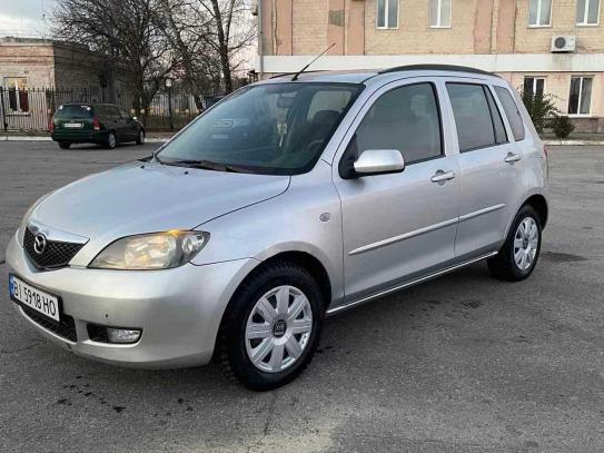 Mazda 2 2003г. в рассрочку