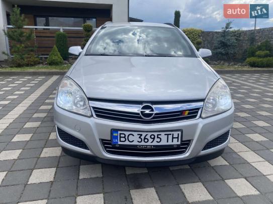 Opel Astra
                           2007г. в рассрочку