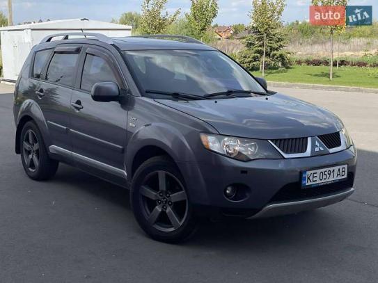 Mitsubishi Outlander                       2007г. в рассрочку