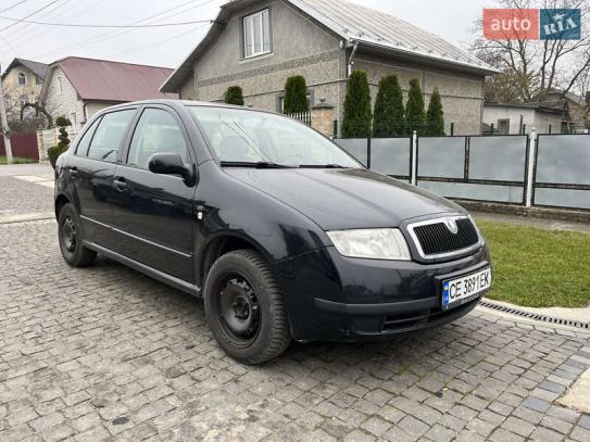 Skoda Fabia 2002г. в рассрочку