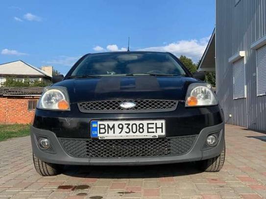 Ford Fiesta 2006г. в рассрочку