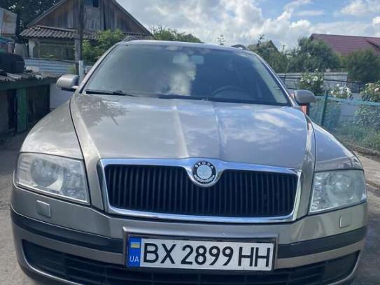 Skoda Octavia                         2007г. в рассрочку