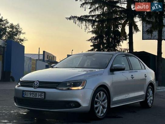Volkswagen Jetta                           2010г. в рассрочку
