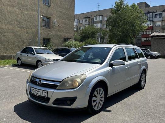 Opel Astra
                           2006г. в рассрочку