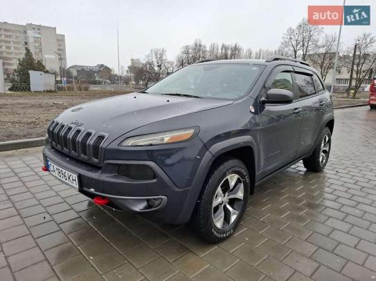 Jeep Cherokee
                        2016г. в рассрочку