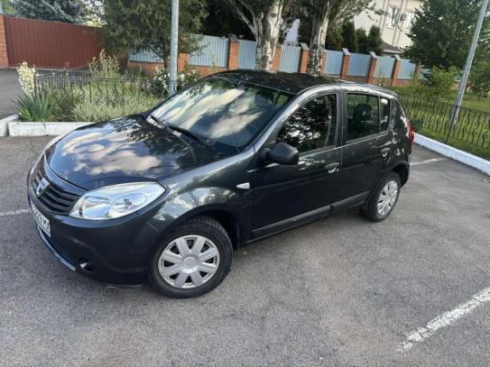 Dacia Sandero
                         2009г. в рассрочку