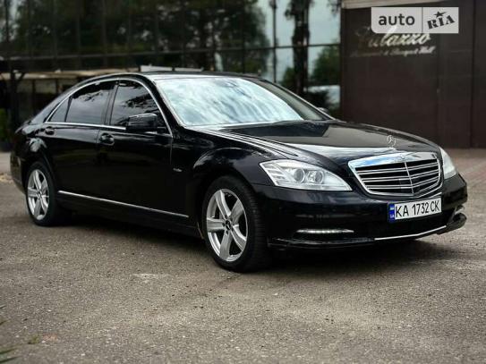 Mercedes-benz S-class 2010р. у розстрочку