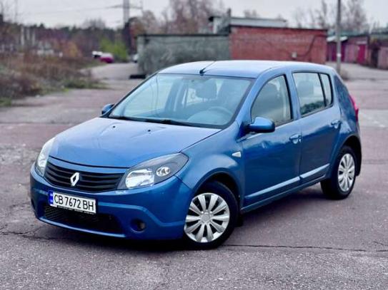 Renault Sandero 2011р. у розстрочку