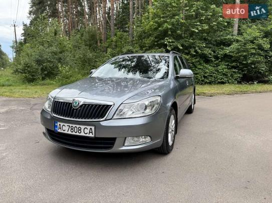 Skoda Octavia                         2012г. в рассрочку