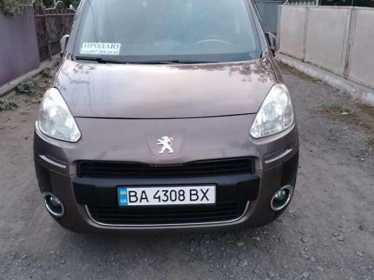 Peugeot Partner 2015р. у розстрочку