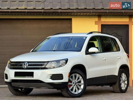Volkswagen Tiguan 2017р. у розстрочку