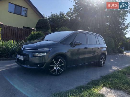 Citroen C4 picasso 2015г. в рассрочку