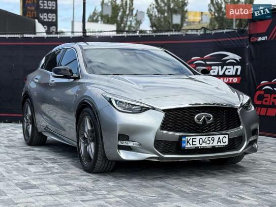 Infiniti Q30                             2016г. в рассрочку