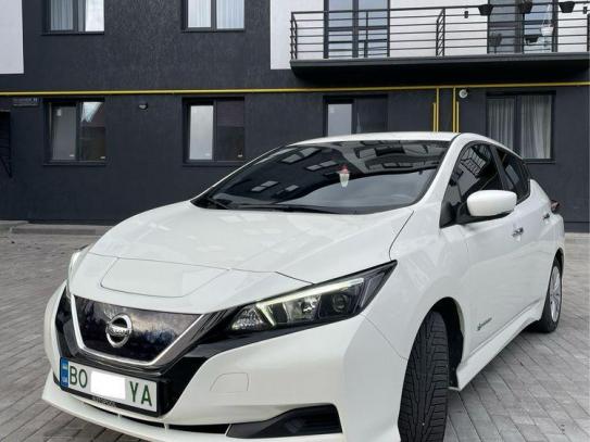 Nissan Leaf 2018р. у розстрочку