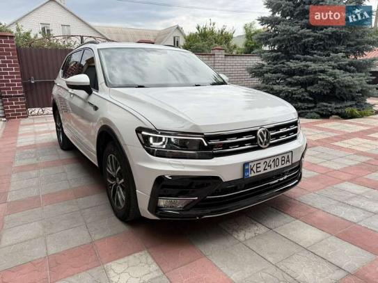 Volkswagen Tiguan 2019р. у розстрочку