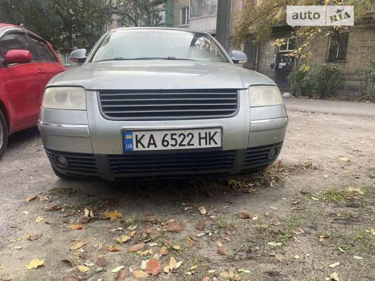 Volkswagen Passat 2004р. у розстрочку