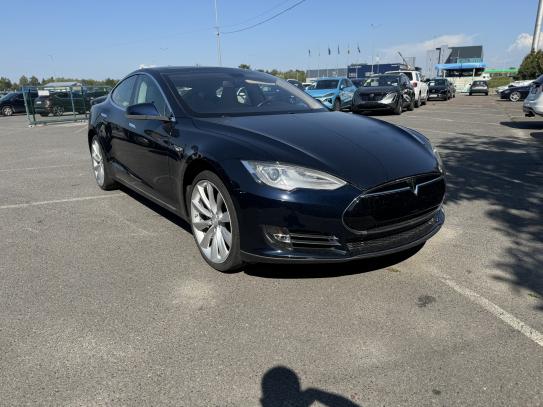 Tesla Model s 2013р. у розстрочку