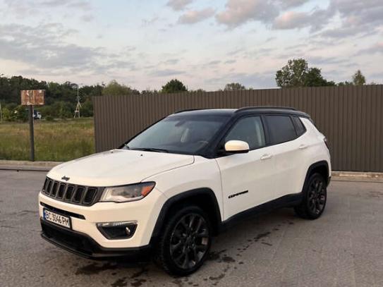 Jeep Compass                         2019г. в рассрочку