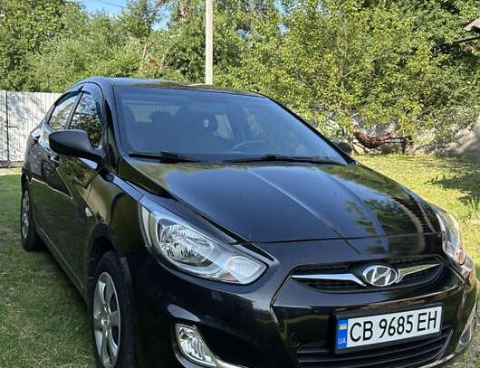 Hyundai Accent                          2013г. в рассрочку