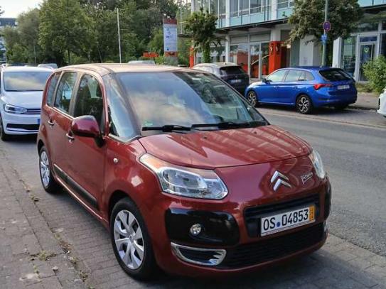 Citroen C3 picasso 2010г. в рассрочку