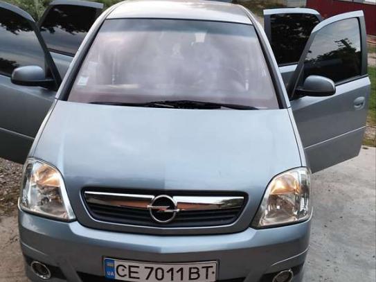 Opel Meriva 2008р. у розстрочку