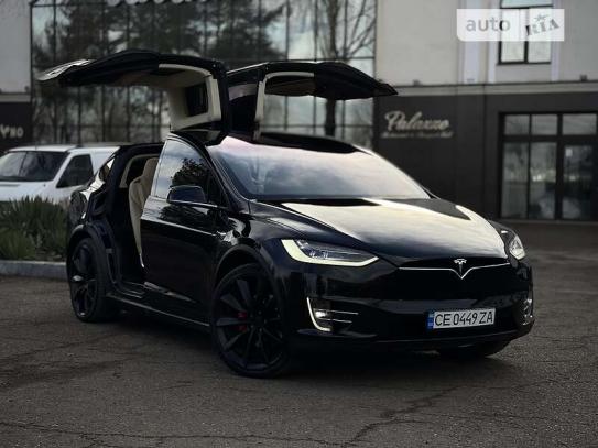 Tesla Model x 2017г. в рассрочку