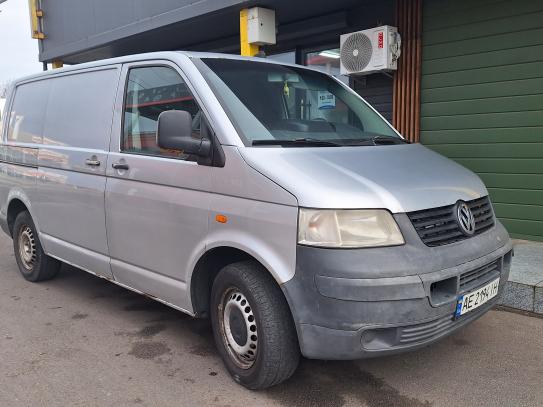 Volkswagen Transporter
                     2005г. в рассрочку