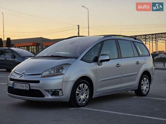 Citroen C4 picasso                      2010г. в рассрочку