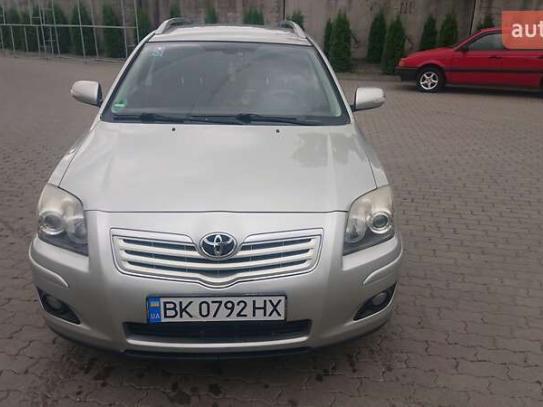 Toyota Avensis
                         2006г. в рассрочку