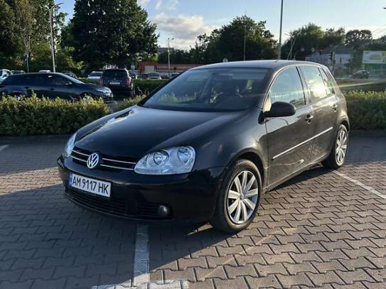 Volkswagen Golf 2008р. у розстрочку