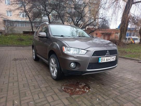 Mitsubishi Outlander
                       2012г. в рассрочку