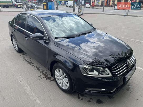 Volkswagen Passat
                          2013г. в рассрочку