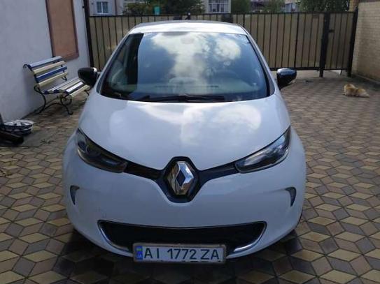 Renault Zoe                             2016г. в рассрочку