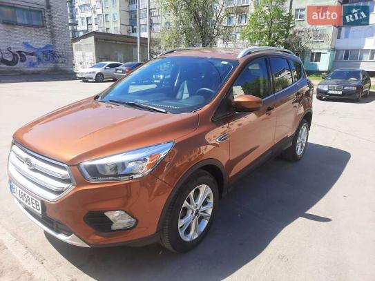 Ford Escape                          2016г. в рассрочку