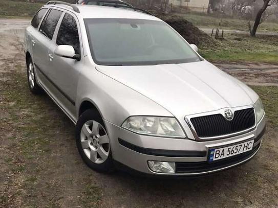 Skoda Octavia combi 2006г. в рассрочку