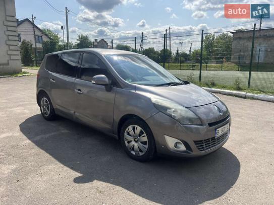 Renault Grand scenic 2009г. в рассрочку