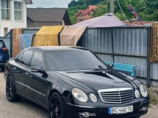 Mercedes-benz E-class                         2008г. в рассрочку